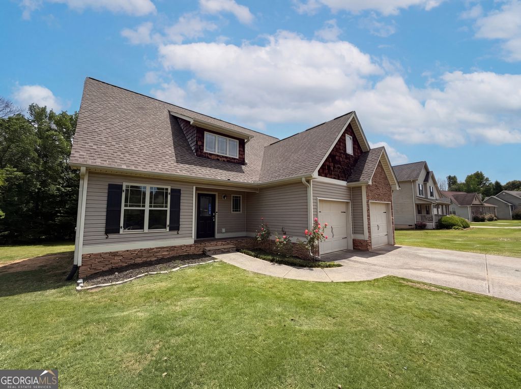 34 Cass Station Drive NW, Cartersville, GA 30120
