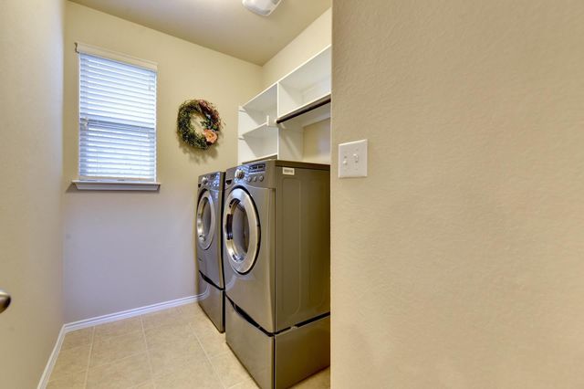 194 Camden CV, Buda, TX 78610