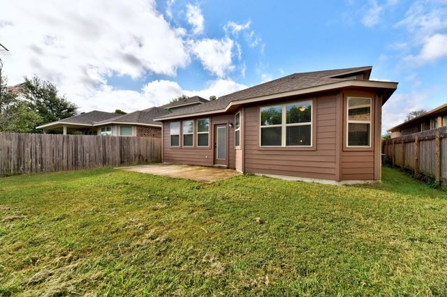 194 Camden CV, Buda, TX 78610