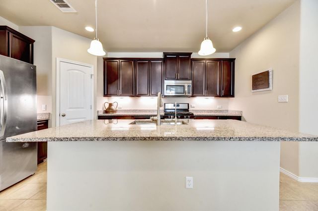 194 Camden CV, Buda, TX 78610