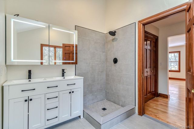 24 Deer Run Road, Newburgh, NY 12550