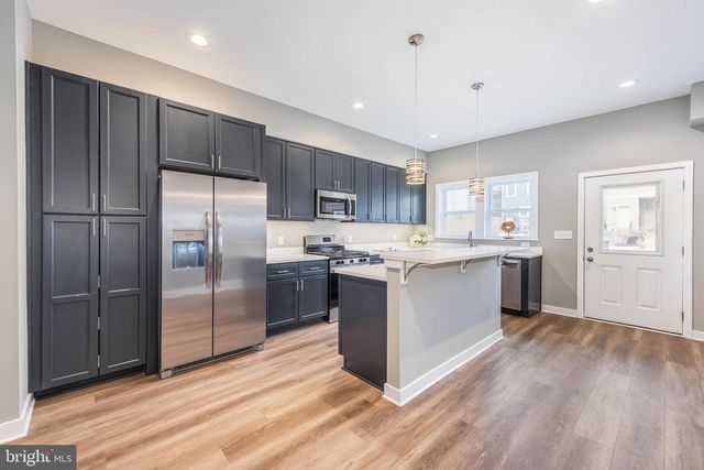848 EDMONDSON AVE, Baltimore, MD 21201
