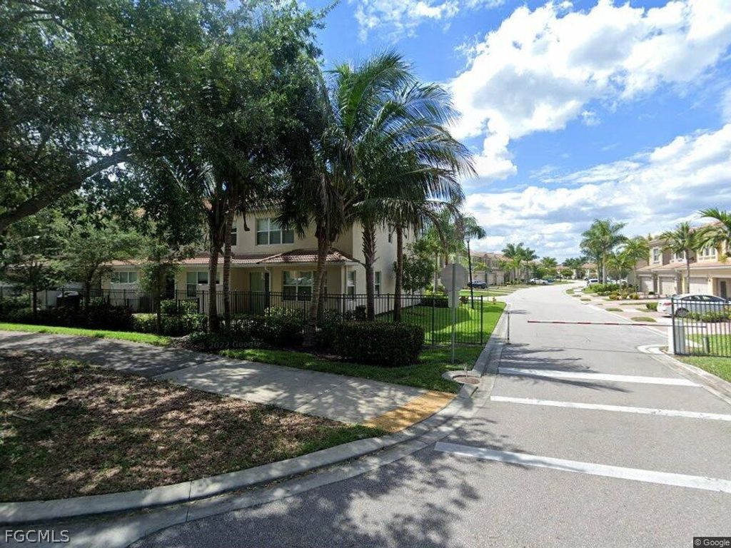 12161 Mahogany Cove ST, Fort Myers, FL 33913