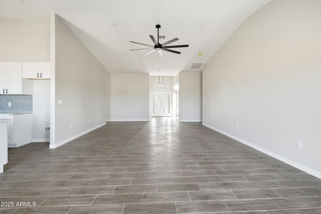 37622 W MARIPOSA Street, Tonopah, AZ 85354