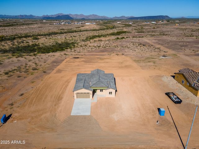 37622 W MARIPOSA Street, Tonopah, AZ 85354