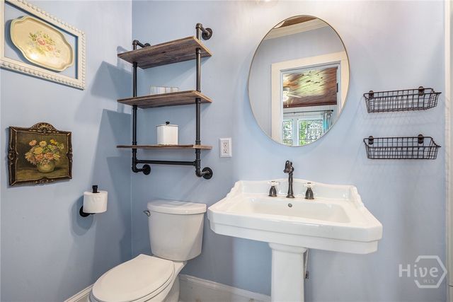 17 W Wright Street, Winder, GA 30680