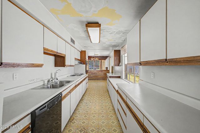 835 N ROBSON --, Mesa, AZ 85201