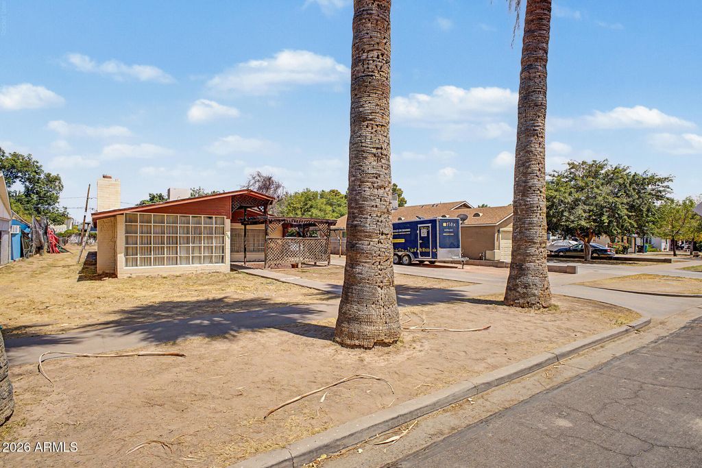 835 N ROBSON --, Mesa, AZ 85201 — photo 2