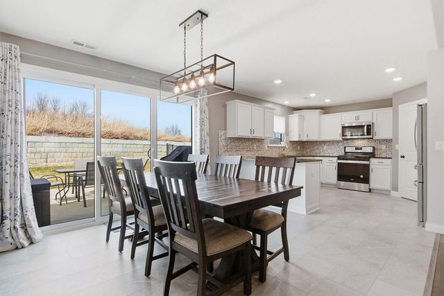 4089 W SNAPDRAGON DR, Columbia, MO 65203