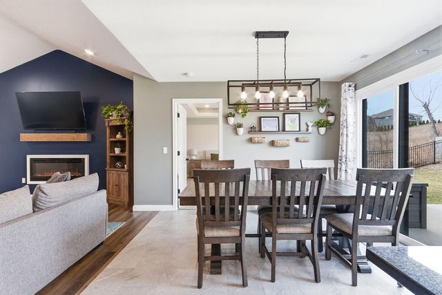 4089 W SNAPDRAGON DR, Columbia, MO 65203