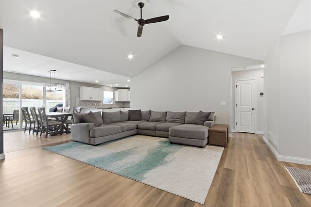 4089 W SNAPDRAGON DR, Columbia, MO 65203