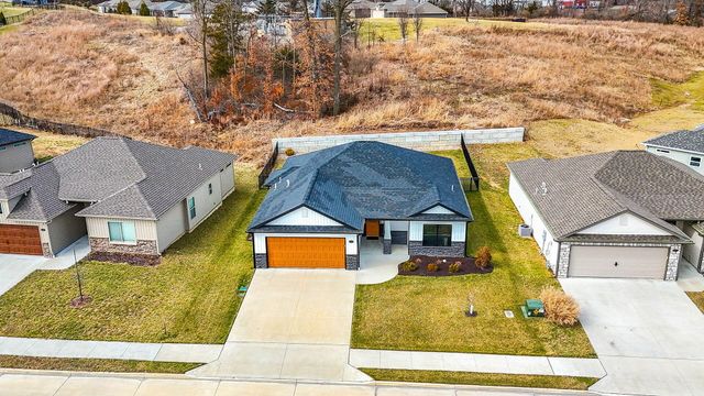 4089 W SNAPDRAGON DR, Columbia, MO 65203