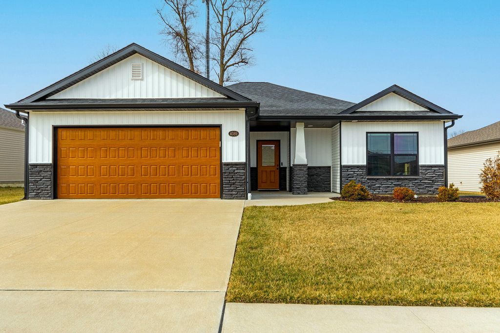 4089 W SNAPDRAGON DR, Columbia, MO 65203