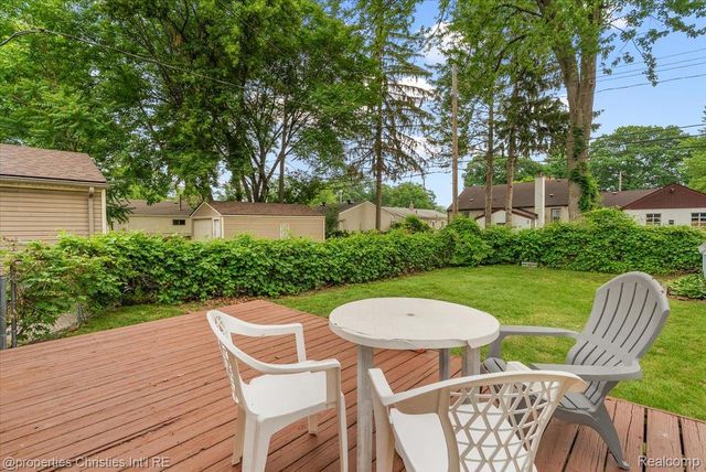 27428 Townley Street, Madison Heights, MI 48071