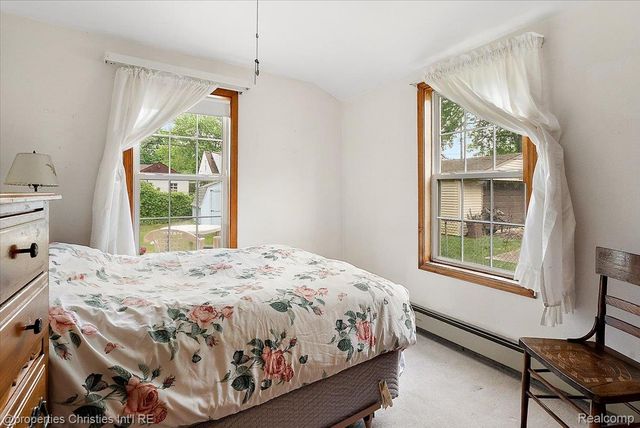27428 Townley Street, Madison Heights, MI 48071