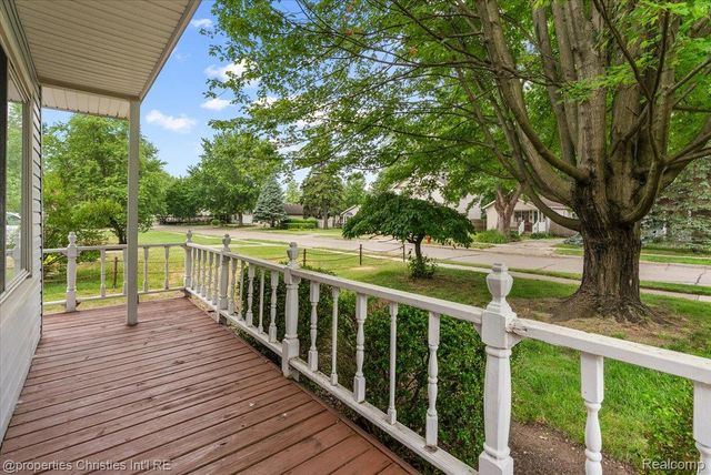 27428 Townley Street, Madison Heights, MI 48071
