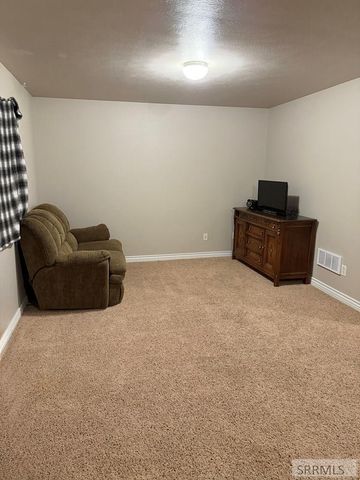 1408 Meggan Street, Blackfoot, ID 83221