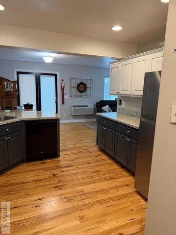 1408 Meggan Street, Blackfoot, ID 83221