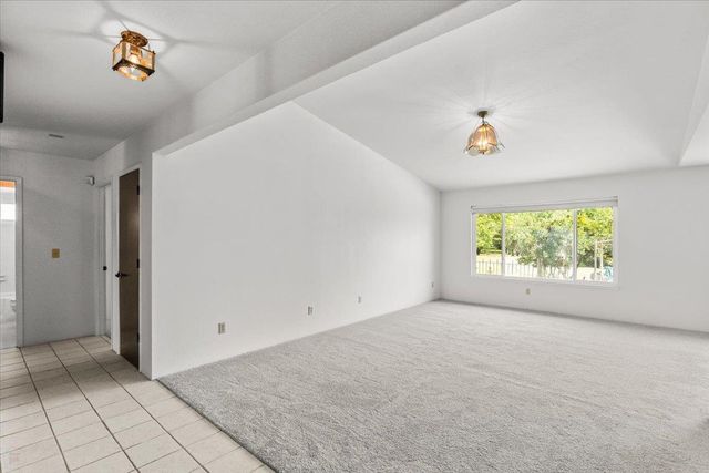 22082 Oleander Ave, Manteca, CA 95337