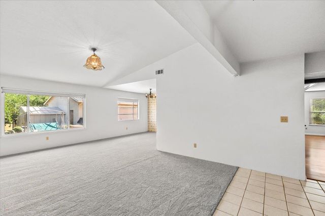 22082 Oleander Ave, Manteca, CA 95337