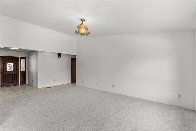 22082 Oleander Ave, Manteca, CA 95337