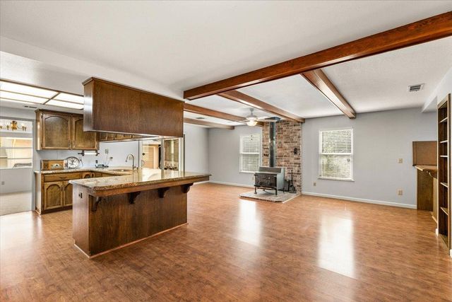 22082 Oleander Ave, Manteca, CA 95337