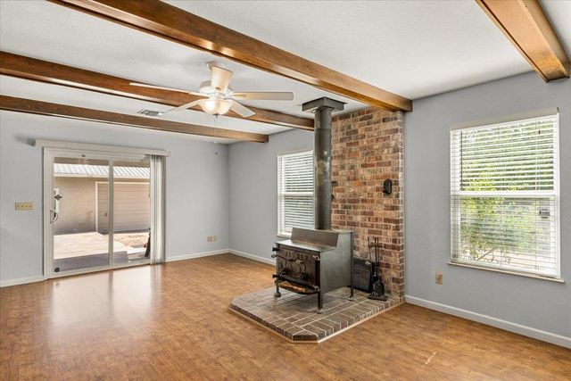 22082 Oleander Ave, Manteca, CA 95337