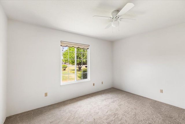 22082 Oleander Ave, Manteca, CA 95337