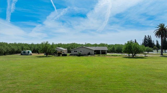 22082 Oleander Ave, Manteca, CA 95337