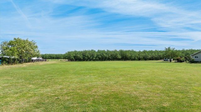 22082 Oleander Ave, Manteca, CA 95337