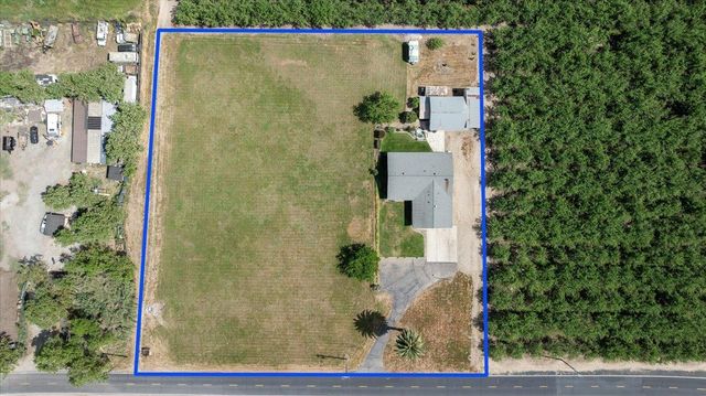 22082 Oleander Ave, Manteca, CA 95337