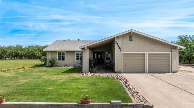 22082 Oleander Ave, Manteca, CA 95337