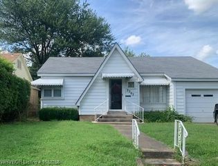 2307 S M, Fort Smith, AR 72901