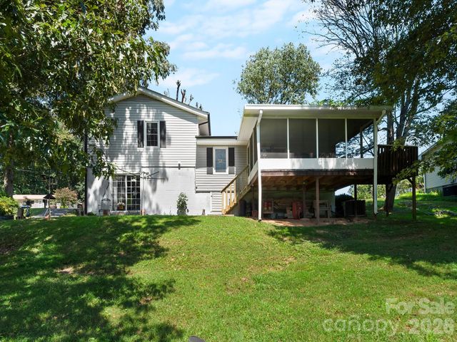 86 Debra Lane, Asheville, NC 28806