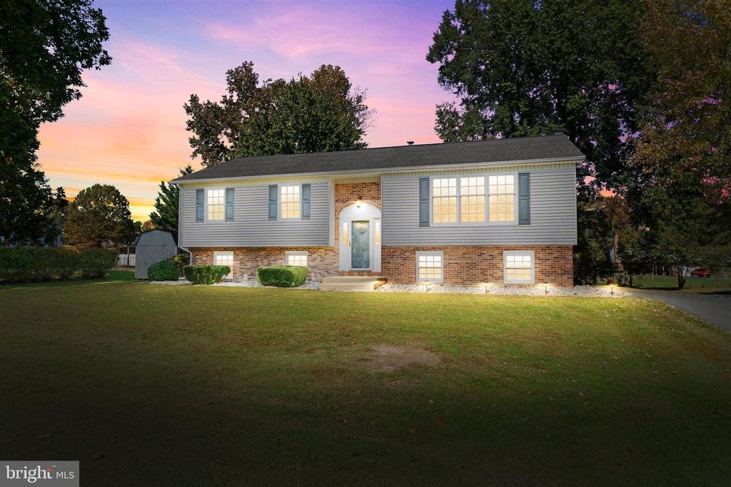 916 SUGAR PINE DR, Bear, DE 19701
