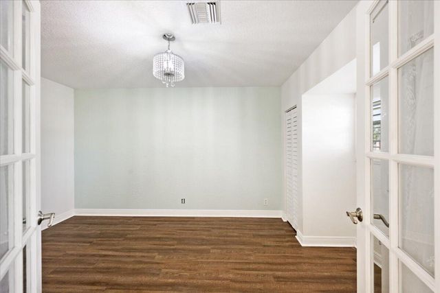 1012 Mohican Boulevard, Jupiter, FL 33458