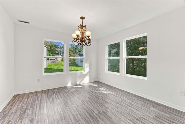 1642 Salisbury, Lowell, MI 49331