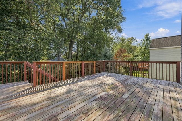 1642 Salisbury, Lowell, MI 49331
