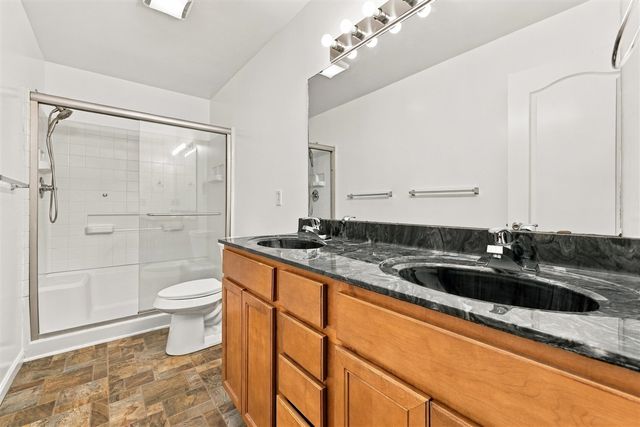 1642 Salisbury, Lowell, MI 49331