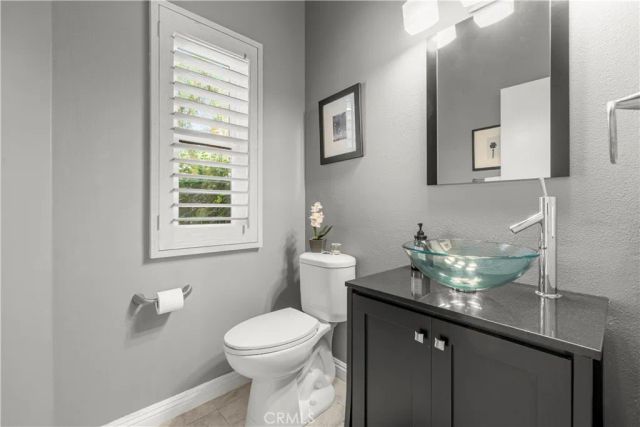 38509 Nasturtium, Palm Desert, CA 92211