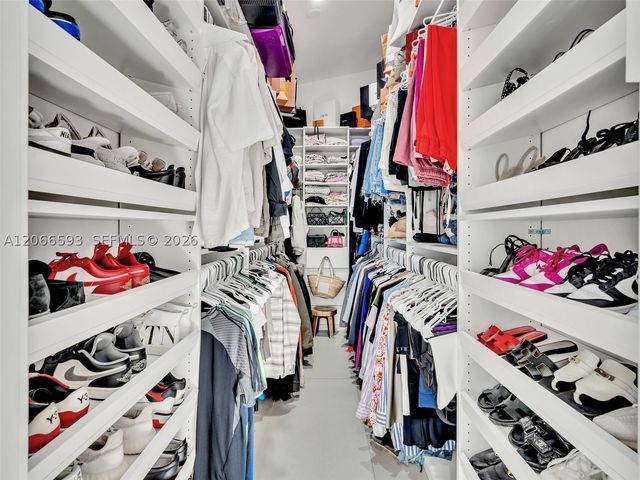 4807 SW 34th Ave, Hollywood, FL 33312