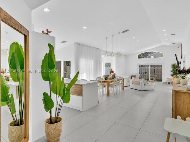 4807 SW 34th Ave, Hollywood, FL 33312
