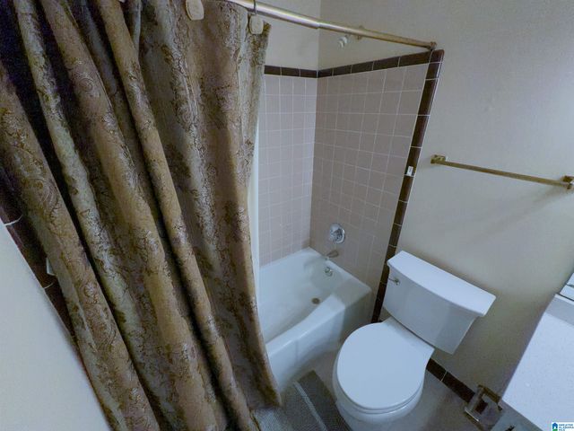 5327 WOODFORD DRIVE, Birmingham, AL 35242