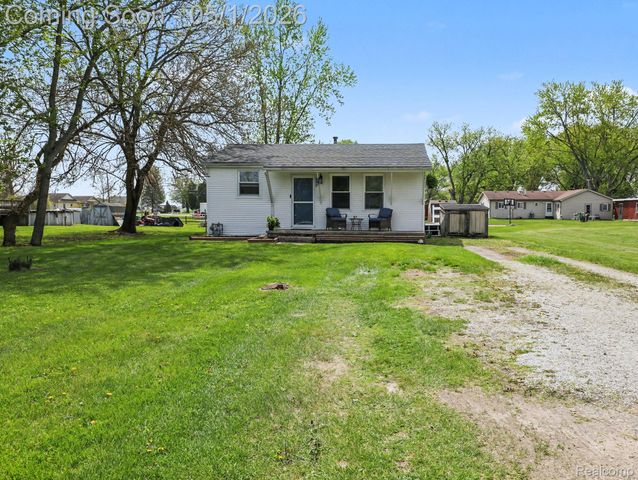 3123 Clayton Street, La Salle Township, MI 48133