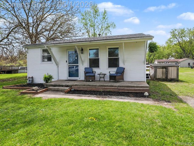 3123 Clayton Street, La Salle Township, MI 48133
