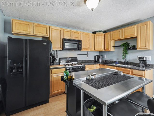 3123 Clayton Street, La Salle Township, MI 48133