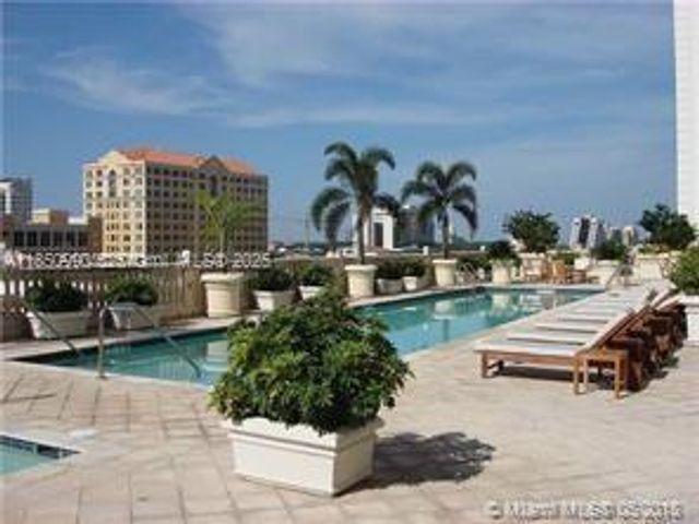 10 Aragon Ave 802, Coral Gables, FL 33134