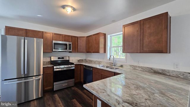 653 WEYMOUTH RD, Buena, NJ 08310