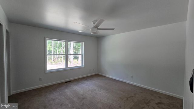 653 WEYMOUTH RD, Buena, NJ 08310