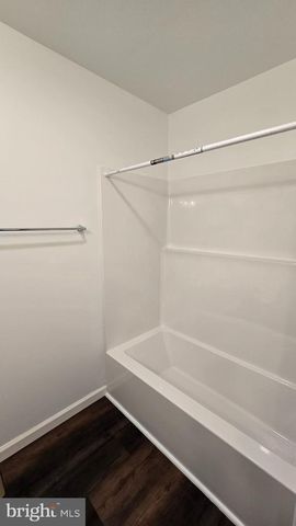 653 WEYMOUTH RD, Buena, NJ 08310